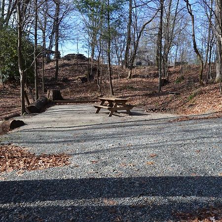 Linville Falls Campground, Rv Park, And Cabins Kültér fotó
